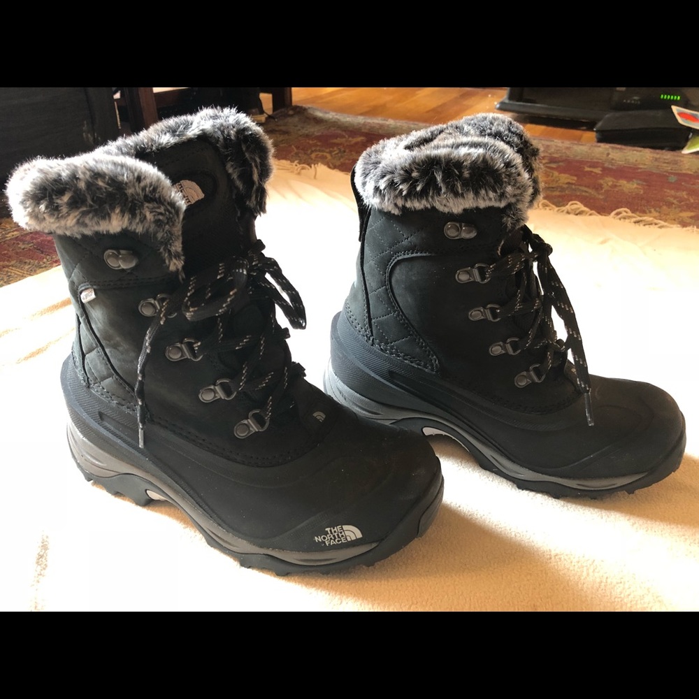 The North Face 6.5 Winter Boots - Like NEW! ❄️
